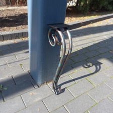 Gambe per tavolo, base per