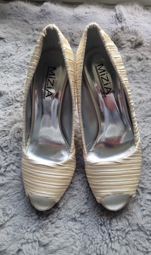 Decolte mizia paris peep toe - mizia,