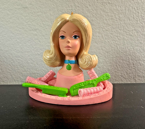Hallmark quick curl barbie - hallmark,