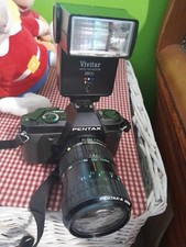 fotocamera pentax p30n + obiettivo pentax-A + Vivitar Auto Thyristor 2800 flash