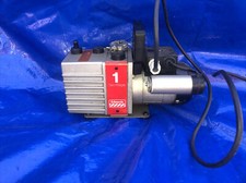 Pompa per vuoto alto due stadi