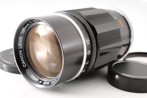 Near mint canon 135mm - [,