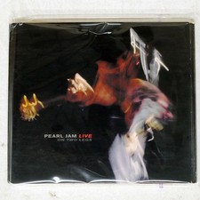 PEARL JAM LIVE ON TWO LEG SONY SRCS8851 Japan 1CD