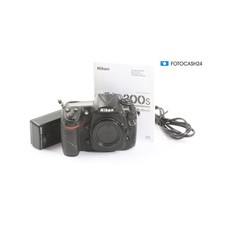 Nikon D300s + 32 Tsd. Scatti +