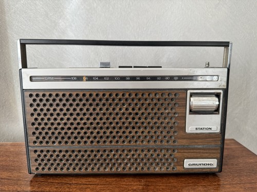 Radio top boy 600 grundig - top,