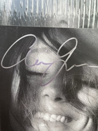 Signed ariana grande - signed,