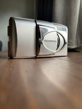 Olympus µ[mju:]-V (Stylus Select 105) – Fotocamera Compatta 35mm a Pellicola