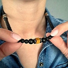 Collana onice nera, cubo