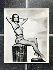 DOROTHY HART Original Vintage