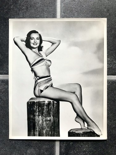 Dorothy hart original vintage - hart,