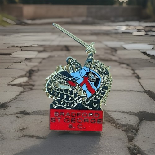 Rare george scooter pin - st,