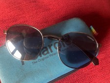 Polaroid occhiali azzurrati