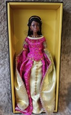 Barbie LADY OF CAMELOT AA versione MFDS convention Madrid 2025 bambola NRFB