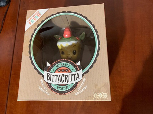 Singed bitta critta - singed,
