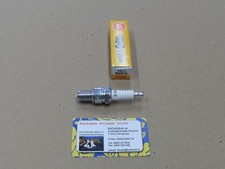 0841 - CANDELA NGK B8ES