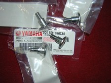 Yamaha R1 98-99 Cowling 2 viti