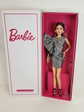 BAMBOLA BARBIE BRUNA STRIPES