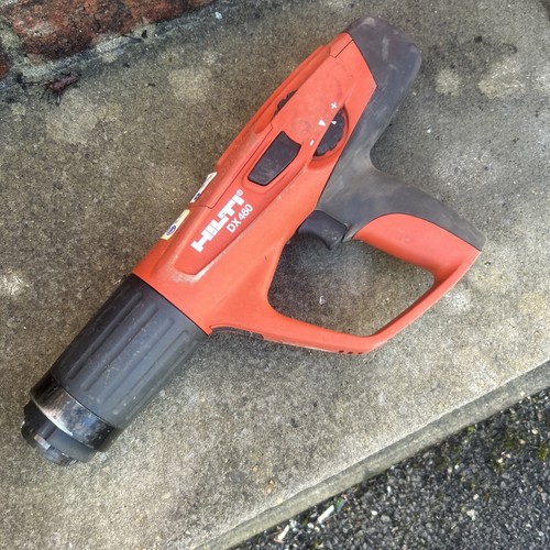 Pistola per unghie hilti - pistola,