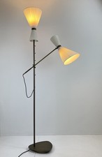 lampada da terra ispirata Pelican Kalmar produzione recente di alta qualità