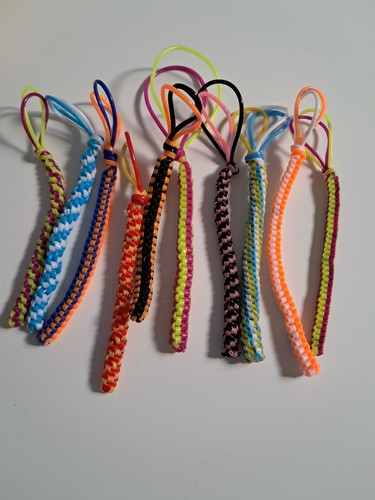 Scoubidou quadrati e - quadrati,