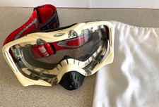 Nuovo Oakley Seth Morrison