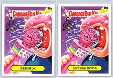 Set 2 carte Karaoke Singer Spazzatura Secchio Bambini a Gioco Spoof Kerri & Onya