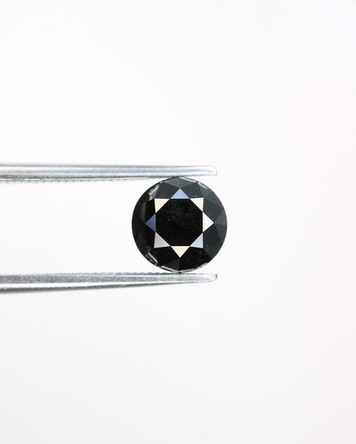 Diamante nero rotondo taglio
