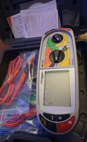 Megger mft 1721 - , multifunction
