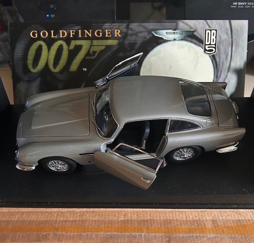 Autoart aston martin - -,