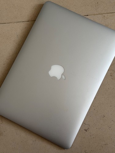 Apple macbook air - apple,