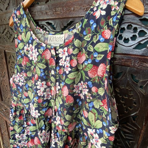 Vtg strawberry blossom - strawberry,