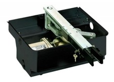 Cassetta portante con coperchio inox e sistema sblocco a leva per motore interra