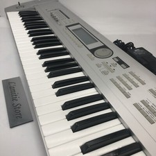 Tastiera sintetizzatore Korg Triton Le 76 tasti MUSIC WORKSTATION Giappone usata