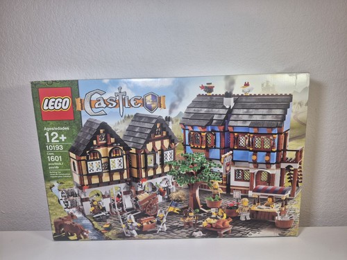 Lego castle 10193 - lego,