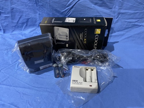 Nicon colpix kit - nicon,