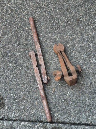 Vintage small old - small, clamp