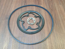 Cinghia con corona e pignone