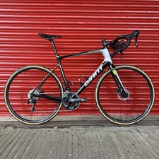 Bici da strada Giant Defy