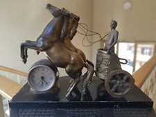 Soldato Su Biga Con Cavalli In