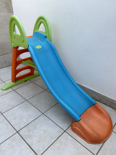 Scivolo per bambini marchio Feber usato in ottime condizioni