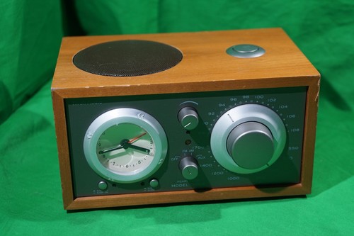 Tivoli audio model - model, henry