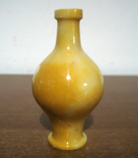 Vaso in miniatura in onice