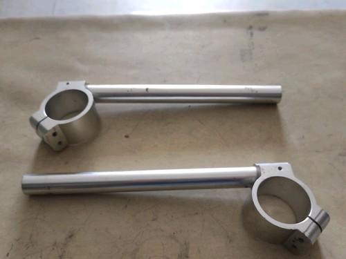 Semimanubri racing non - semimanubri,