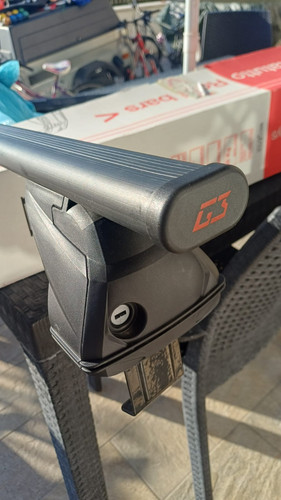 Barra portapacchi per auto