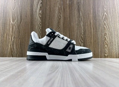 Sneaker trainer size - ,