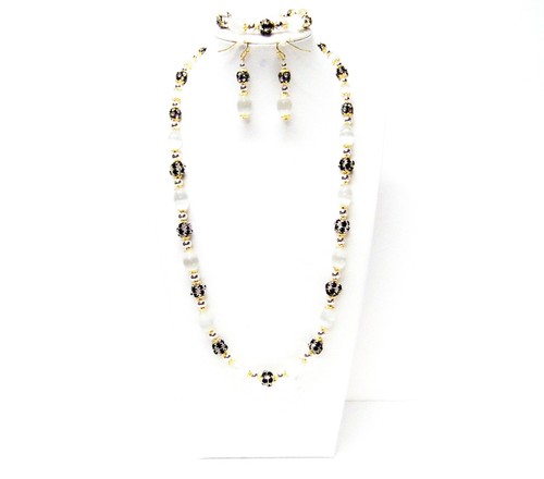 Collana/bracciale/orecchio