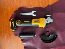DEWALT GCG405N Smerigliatrice