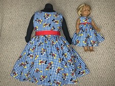 Abito nuovo fatto a mano