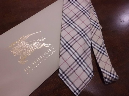 Articolo burberry check beige - articolo,