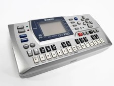 YAMAHA QY100 Sequenziatore